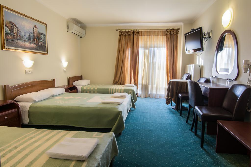 Hotel Alexandros Doxato Buitenkant foto